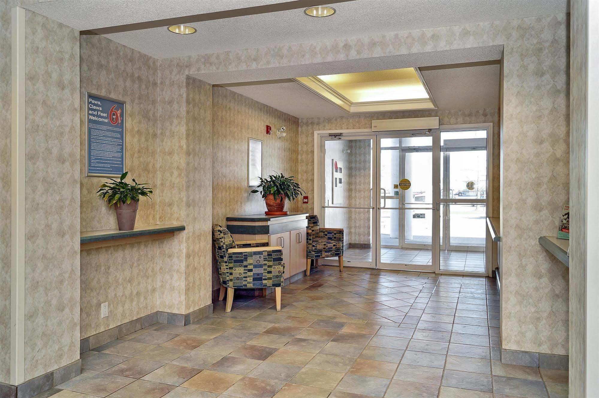 Motel 6-Peterborough, On Eksteriør billede